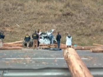 foto de Quatro pessoas morrem em trágico acidente na BR-376 no Paraná