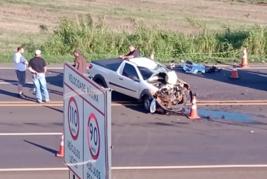 foto de Dois adolescentes morrem após batida frontal em rodovia da região