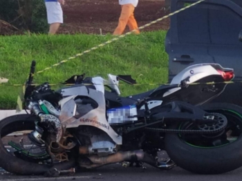 foto de Empresário com motocicleta morre após se envolver em colisão violenta com carro na contramão de rodovia