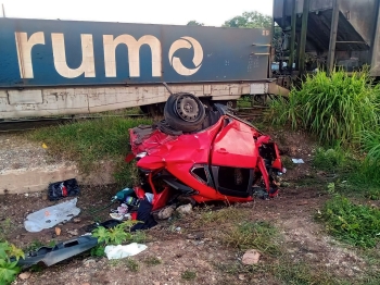 foto de Colisão entre carro e trem resulta na morte de policial militar no Paraná