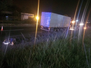 foto de Depois de ser atropelada na BR-376 por caminhão mulher acaba morrendo