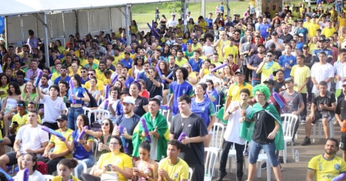 Arena Maringá Fest tem espaço gastronômico e telão gigante para o jogo do Brasil nesta sexta-feira, 9