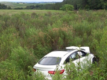 foto de Acidente em rodovia deixa casal e um bebê mortos no Paraná