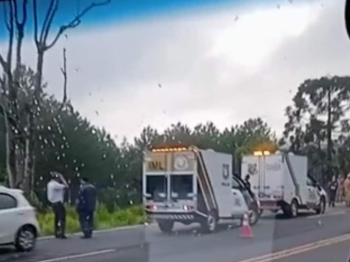 foto de Pelo menos 7 pessoas morreram em acidente envolvendo ônibus no Paraná