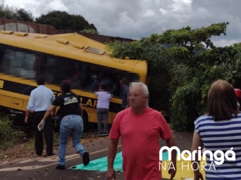 foto de Colisão entre ônibus escolar e trem deixa mortos e feridos em Jandaia do Sul