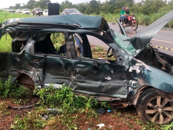 foto de Colisão entre carro e ônibus deixa três mortos em rodovia, entre as vítimas haviam pessoas que moraram em Maringá