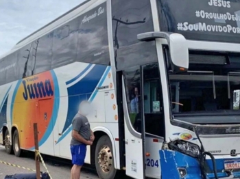 foto de Colisão entre carro e ônibus deixa três mortos em rodovia, entre as vítimas haviam pessoas que moraram em Maringá