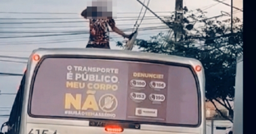 Vídeo mostra jovem em cima de ônibus em Maringá