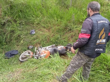 foto de Morador de Maringá morre após cair com moto em ribanceira