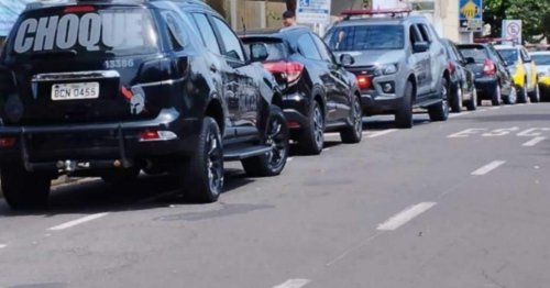 Aluno é apreendido com arma em colégio no centro de Londrina