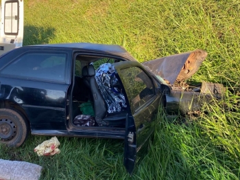 foto de Acidente entre carro e caminhão deixa uma pessoa morta na região