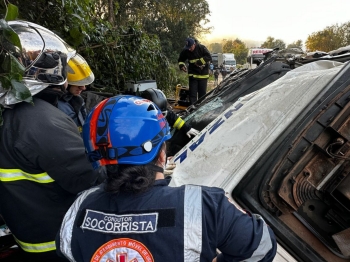 foto de Acidente durante a manhã na região deixa feridos e uma pessoa morta