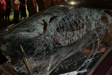 foto de Mãe e filha morrem após serem atingidas por carro em rodovia