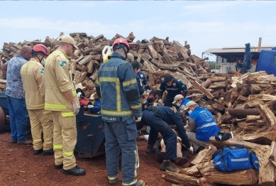 foto de Homem fica em estado gravíssimo após ser atingido por máquina em Maringá