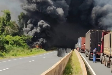 foto de Morre caminhoneiro de Paiçandu que sofreu grave acidente na BR-376