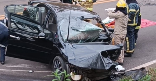 Médico fica em estado grave ao sofrer acidente com carro na PR-323