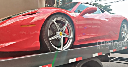 Ferrari avaliada em mais de R$ 1 milhão é guinchada pela Semob em Maringá