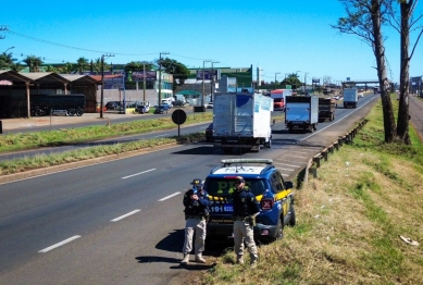 foto de Em apenas 3h, PRF flagra mais de 500 veículos em excesso de velocidade em Maringá