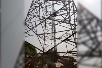 foto de Homem que trabalhava fazendo manutenção de torre passa mal e é socorrido pelos Bombeiros e Samu em Maringá