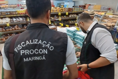 foto de Procon flagra alimentos irregulares durante vistoria em Maringá