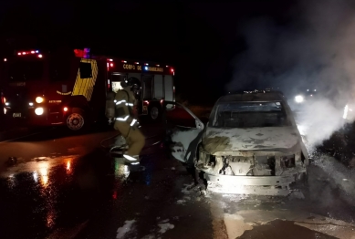 foto de Tragédia na BR-272: colisão frontal mata três pessoas e deixa três feridos