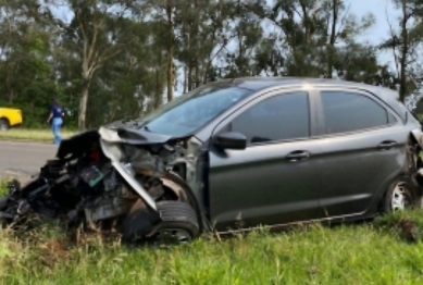 foto de Caminhoneiro morre em grave acidente no Paraná 